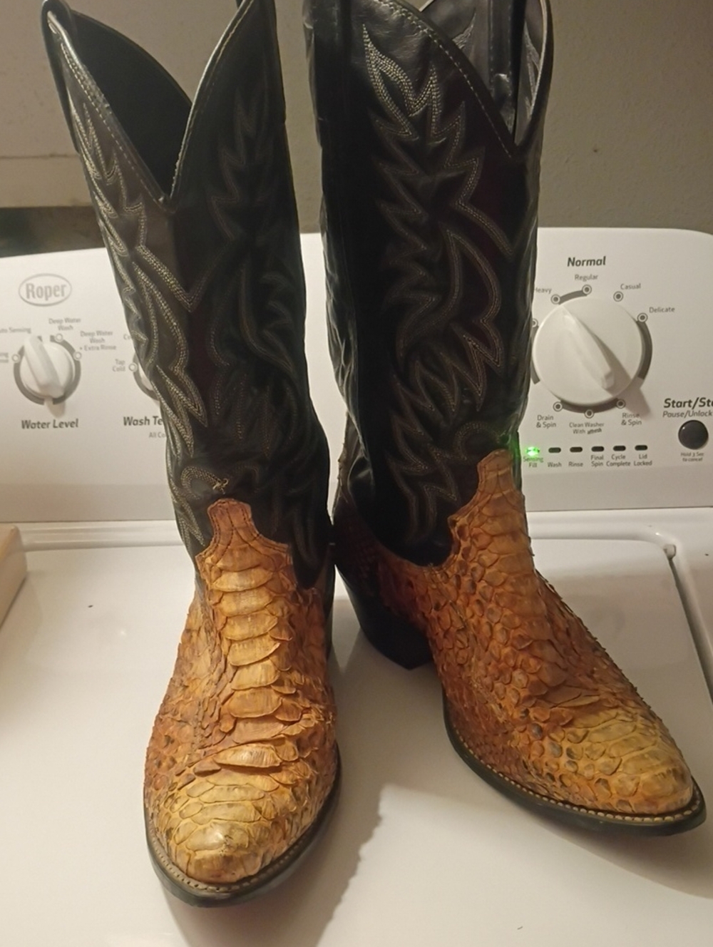 Acme Western Snakeskin Boots 10